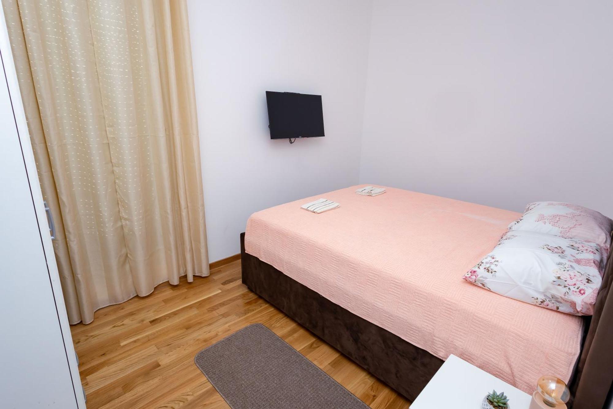Elegant Escape Podgorica Daire Dış mekan fotoğraf